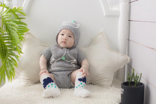 资兴宝宝几个月可以把尿